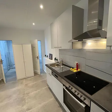 Homesnrw - Zentral , Parkplatz , Familien Bergisch Gladbach