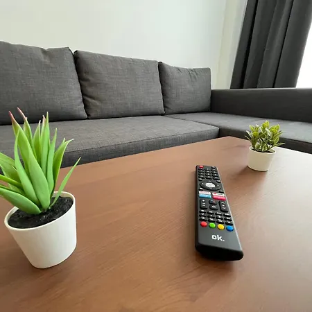 Apartamento Homesnrw - Zentral , Parkplatz , Familien Bergisch Gladbach