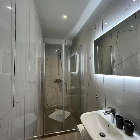 Homesnrw - Zentral , Parkplatz , Familien