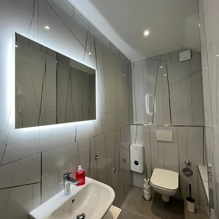 Apartamento Homesnrw - Zentral , Parkplatz , Familien *