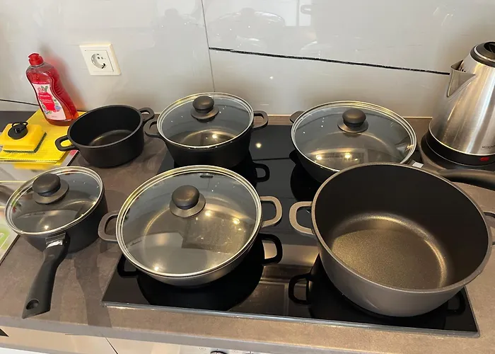 Appartement Homesnrw - Zentral , Parkplatz , Familien